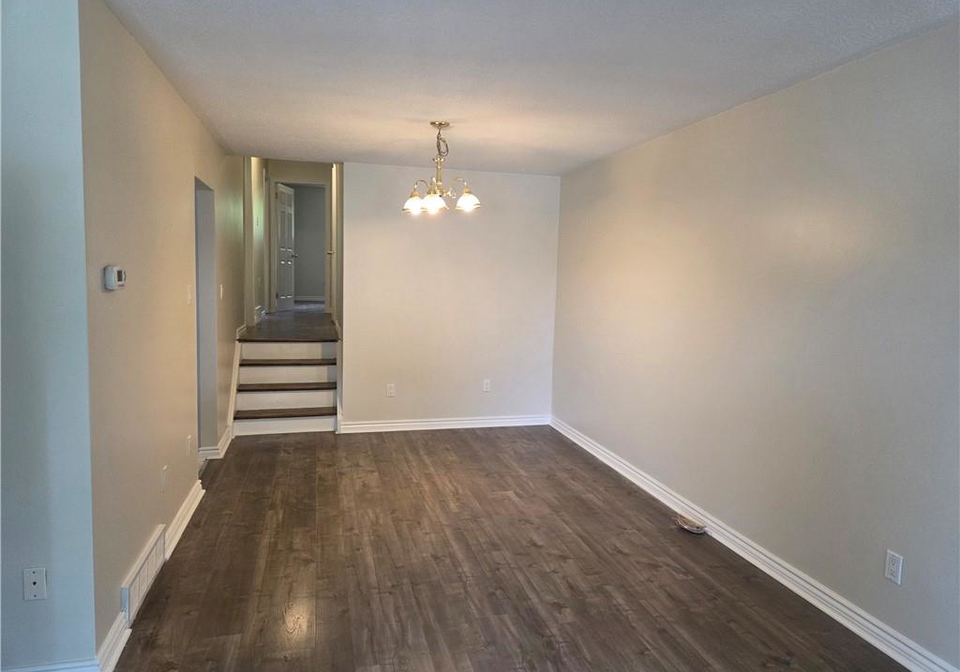 881-lawrence-road-hamilton-ontario-40864913