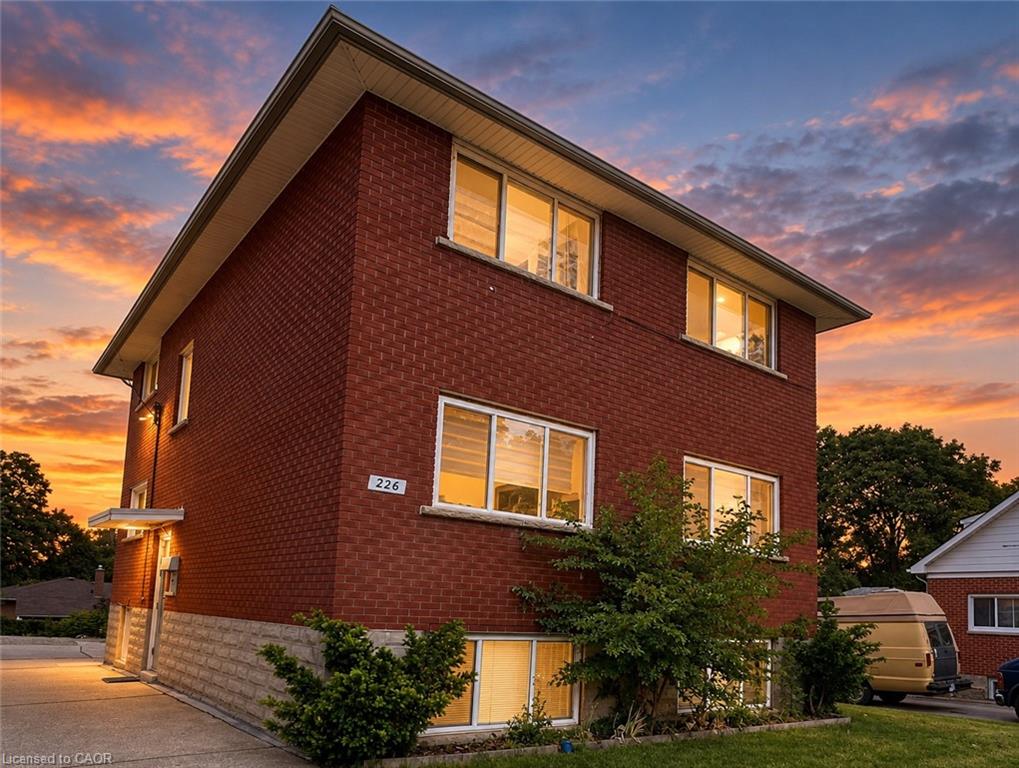226-heiman-street-kitchener-ontario-40864924