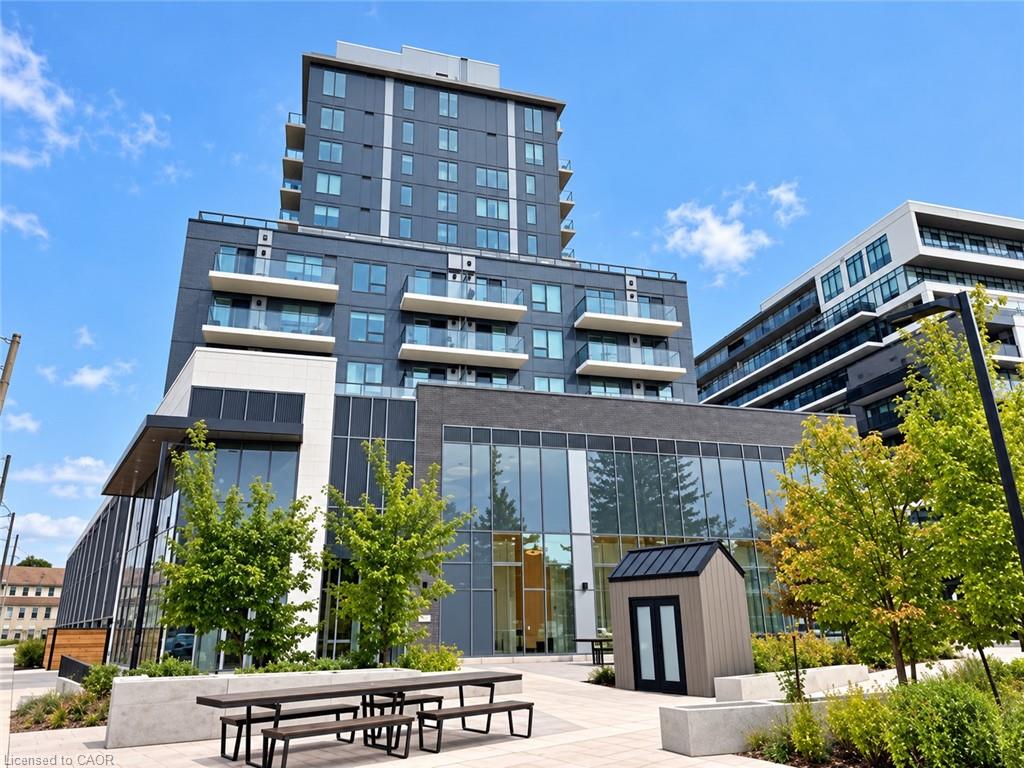 93-arthur-street-s-guelph-ontario-40864959