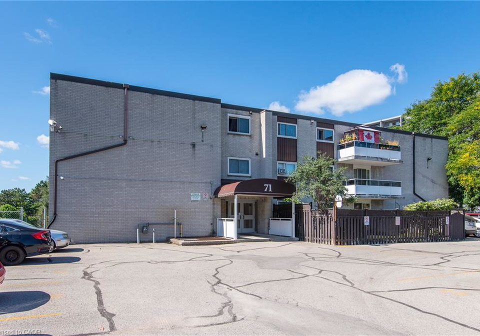71-vanier-drive-kitchener-ontario-40864977