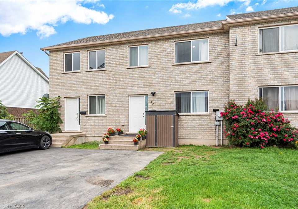 42-saturn-road-port-colborne-ontario-40865005