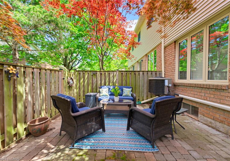 79-braeheid-avenue-waterdown-ontario-40865020