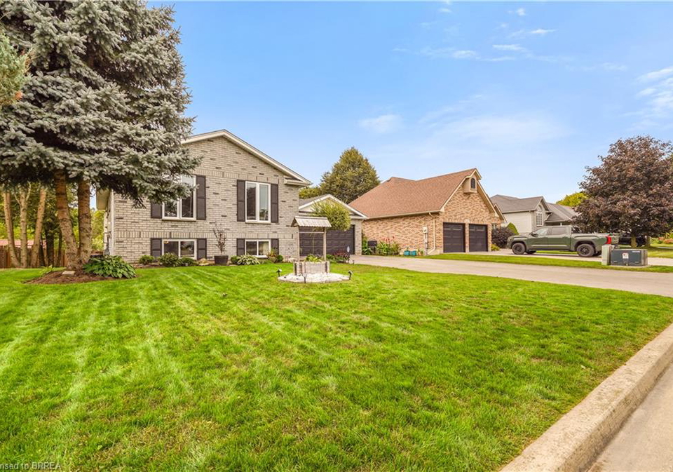26-macpherson-drive-paris-ontario-40865101