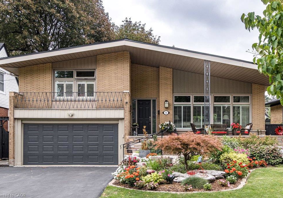 54-inverness-avenue-w-hamilton-ontario-40865102