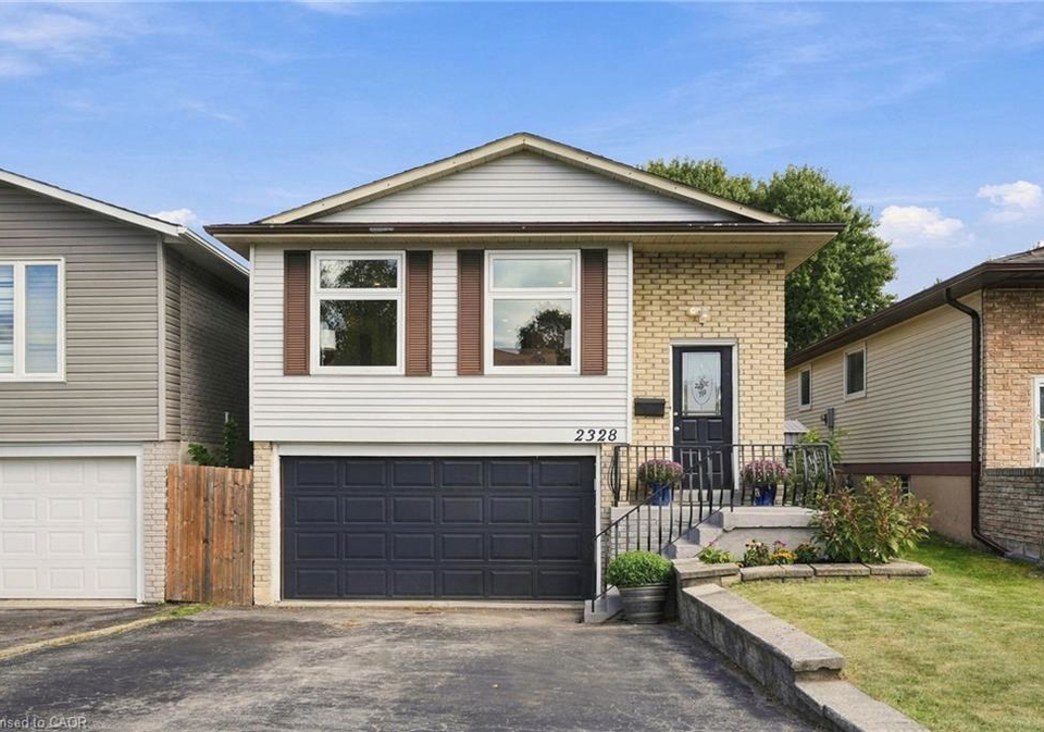 2328-malcolm-crescent-burlington-ontario-40865118