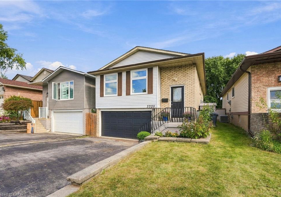 2328-malcolm-crescent-burlington-ontario-40865118