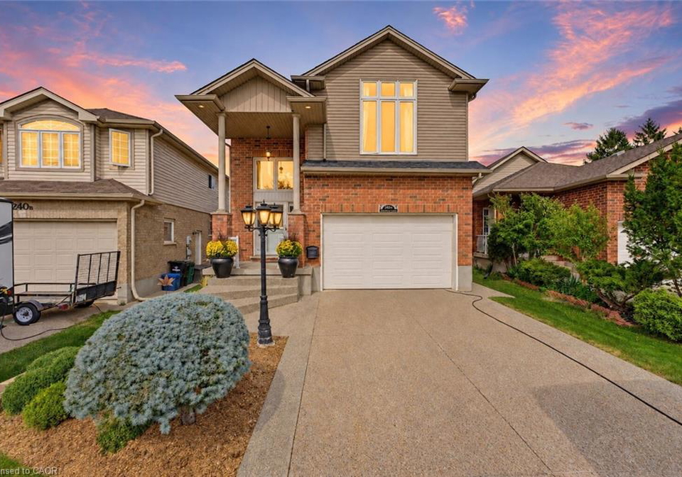 240-woodhaven-road-kitchener-ontario-40865121