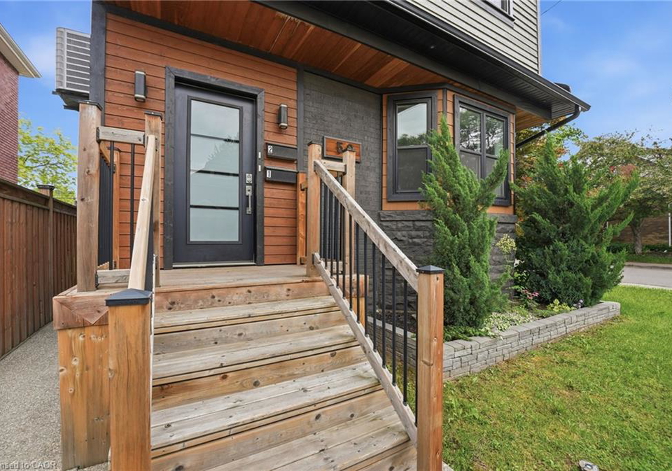 58-rosslyn-avenue-n-hamilton-ontario-40865137