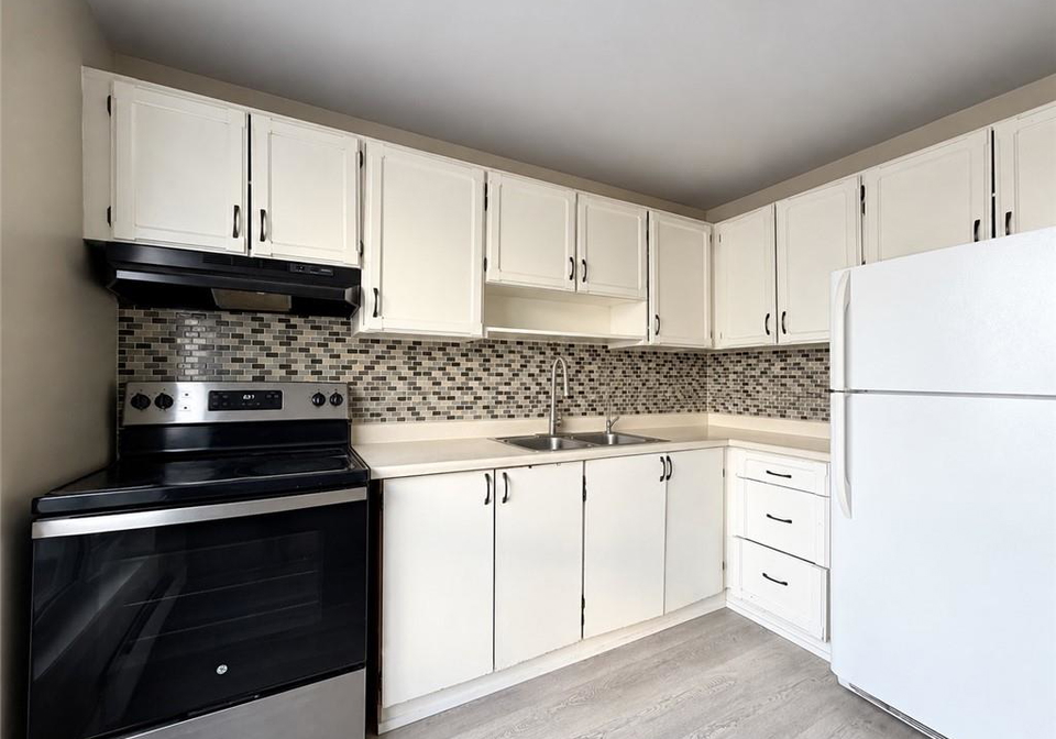 66-summercrest-drive-hamilton-ontario-40865150