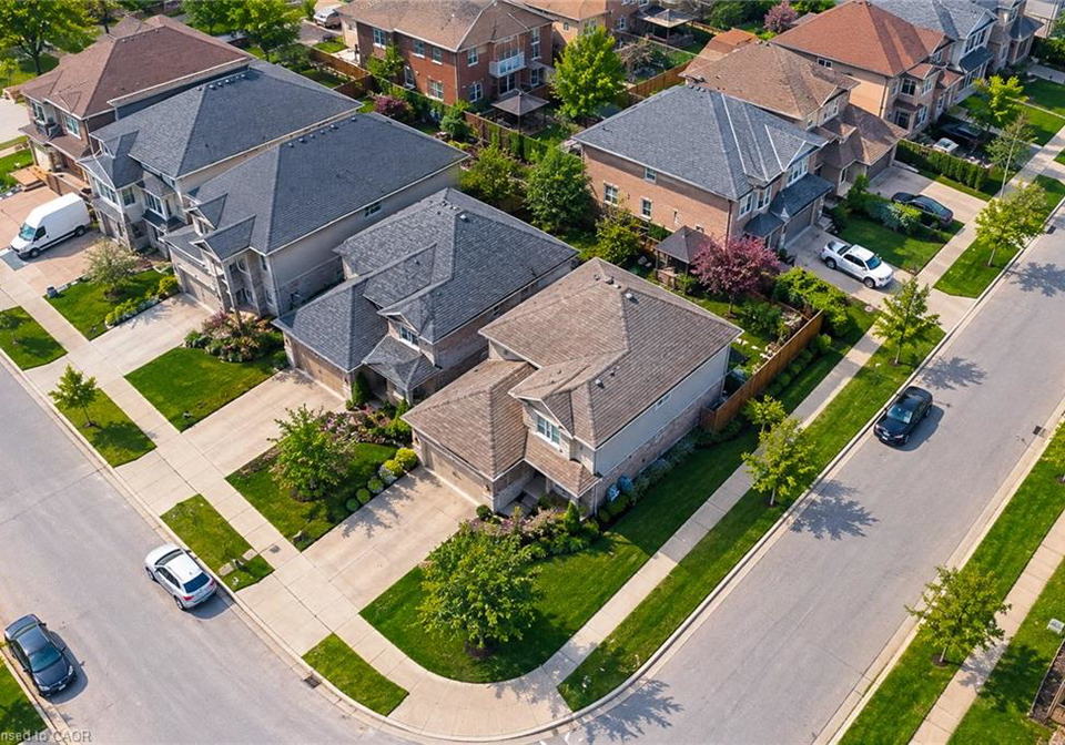 126-davinci-boulevard-hamilton-ontario-40865158