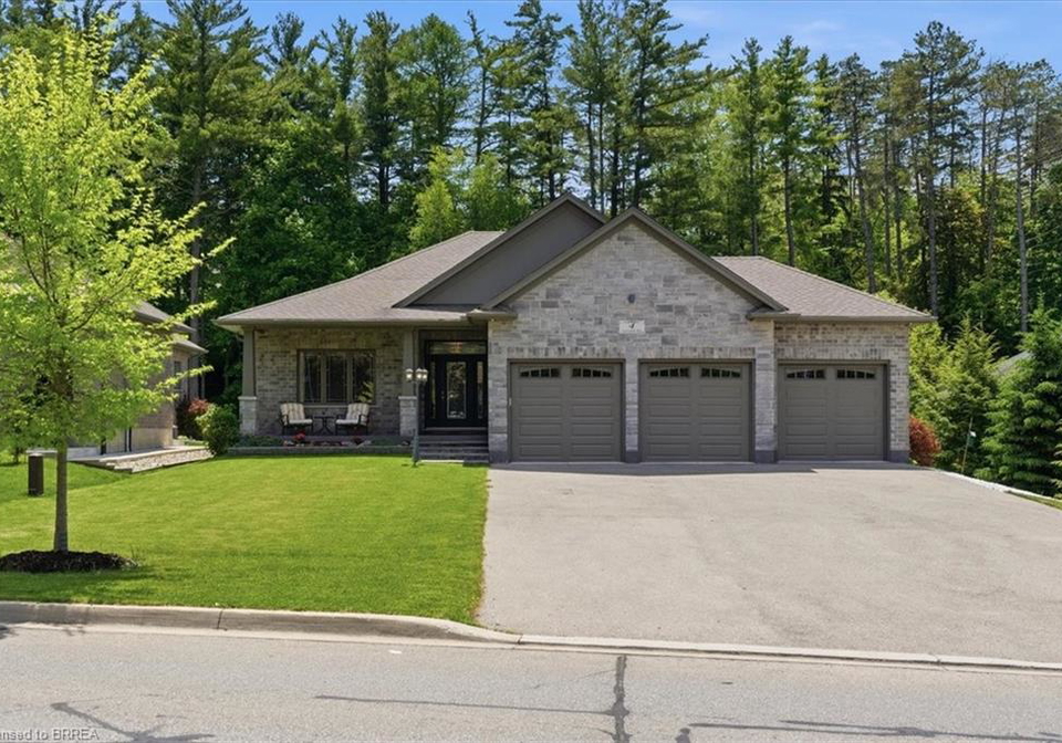 4-lynndale-road-simcoe-ontario-40865184