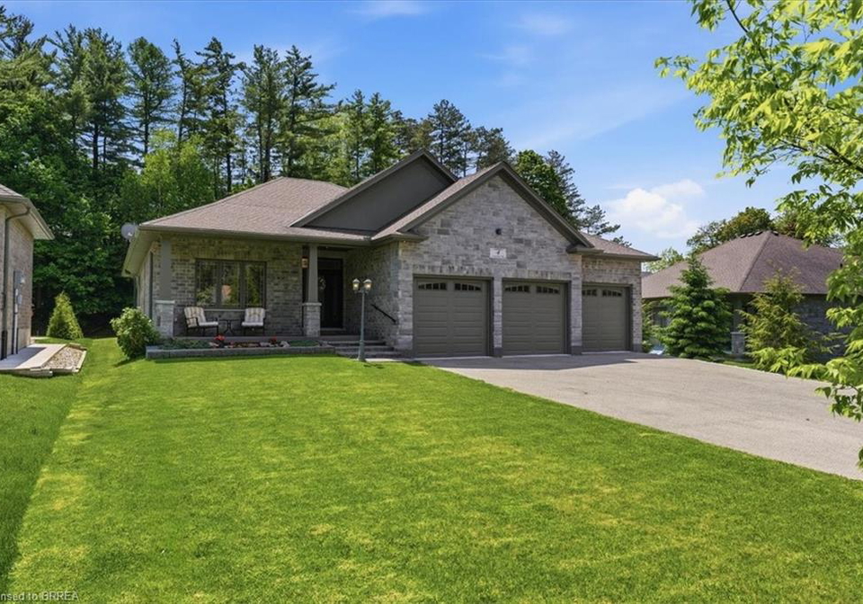 4-lynndale-road-simcoe-ontario-40865184