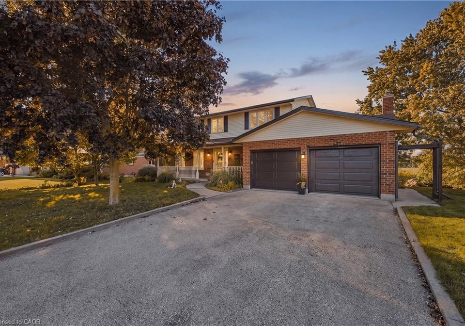 216-alderview-drive-new-dundee-ontario-40865199