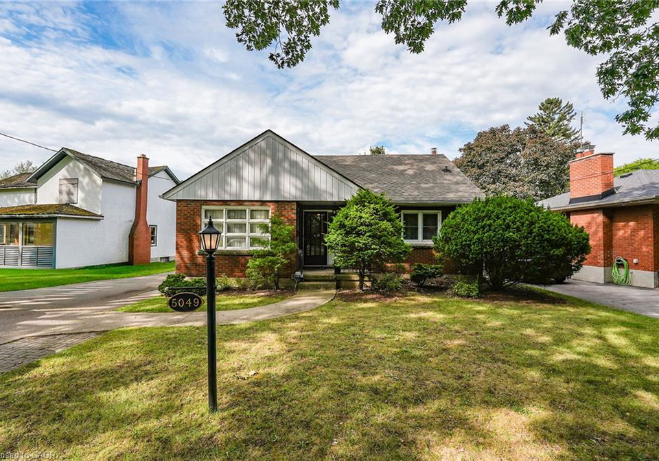 5049-portage-road-niagara-falls-ontario-40865226