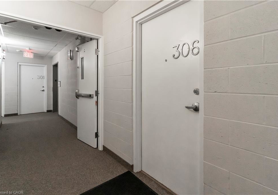 36-regina-street-n-waterloo-ontario-40865253