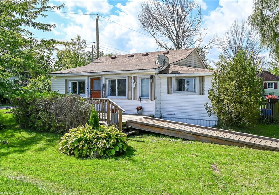 15-beverly-drive-nanticoke-ontario-40865266