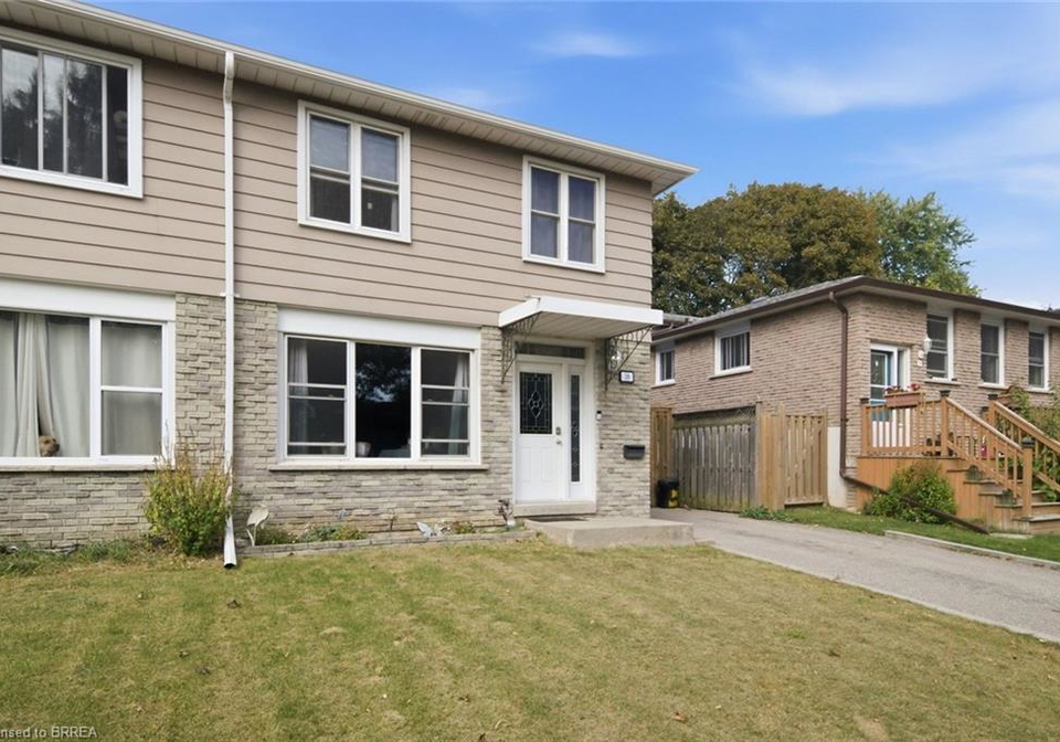 39-magnolia-drive-paris-ontario-40865271