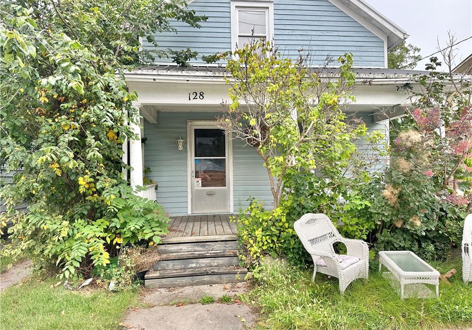 128-kent-street-s-simcoe-ontario-40865291