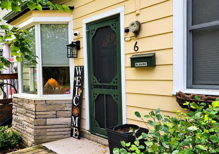 6-dufferin-street-guelph-ontario-40865297