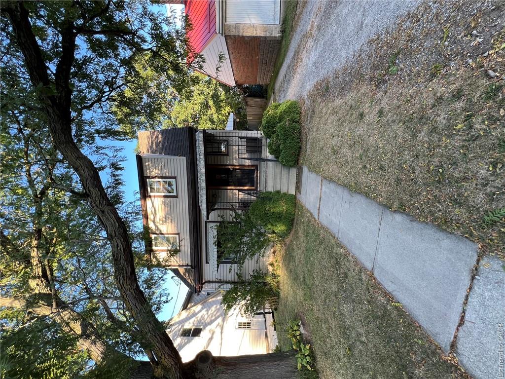 131-emerson-street-hamilton-ontario-40865305