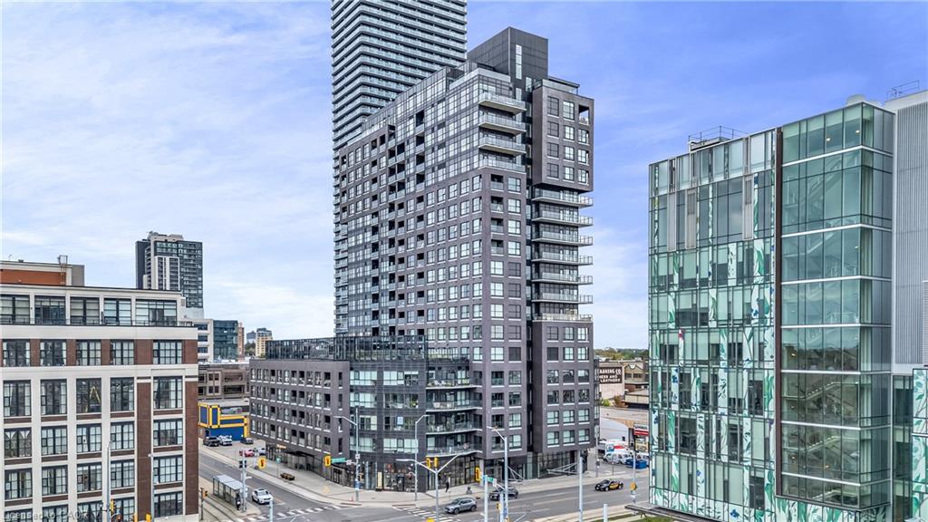 1-victoria-street-s-kitchener-ontario-40865383