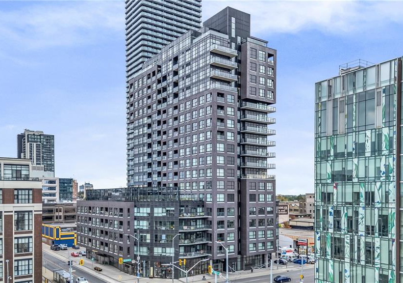 1-victoria-street-s-kitchener-ontario-40865383