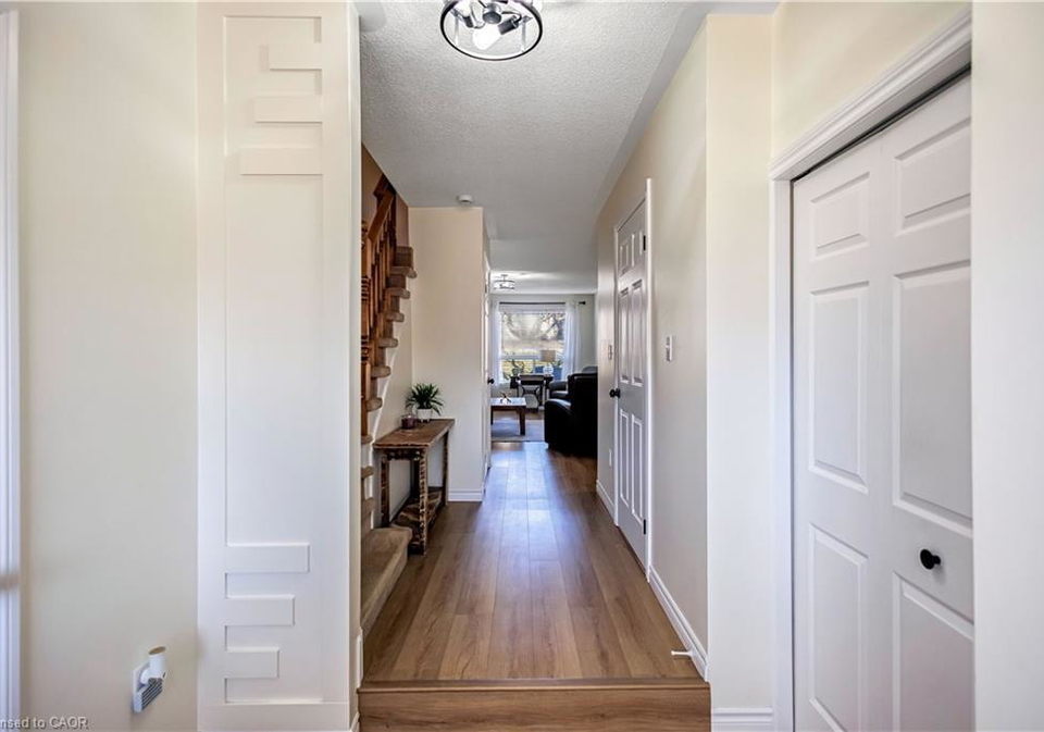 61-kendrick-court-ancaster-ontario-40865386