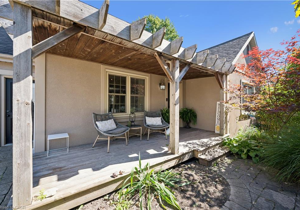 1039-molesworth-street-wellesley-ontario-40865398