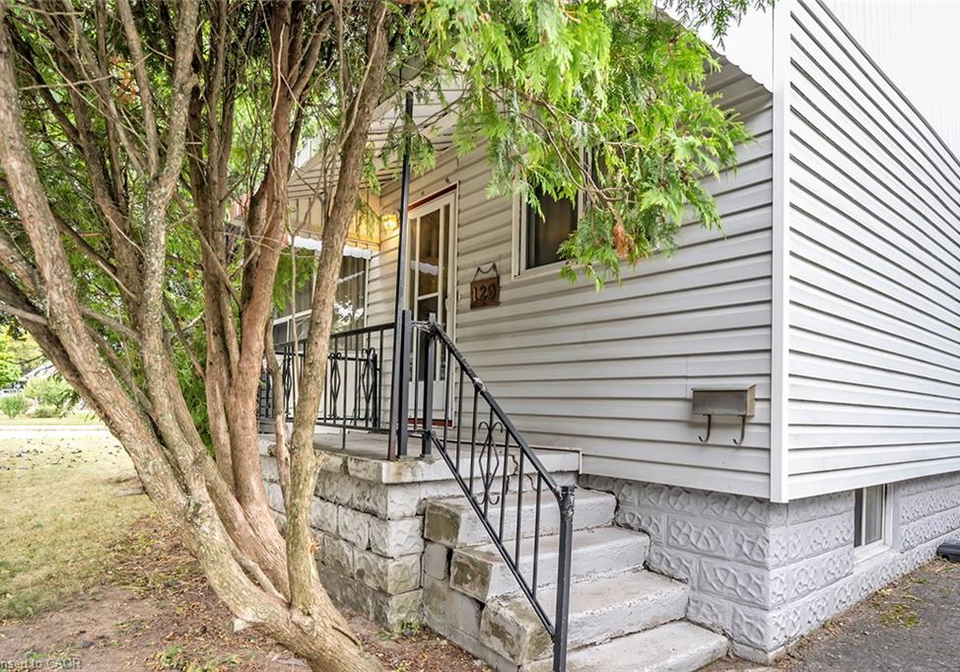 129-selkirk-avenue-hamilton-ontario-40865413