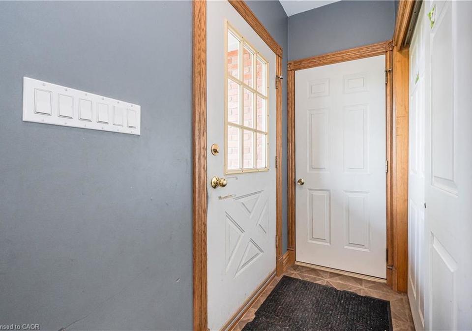3027-patrick-street-fordwich-ontario-40865475