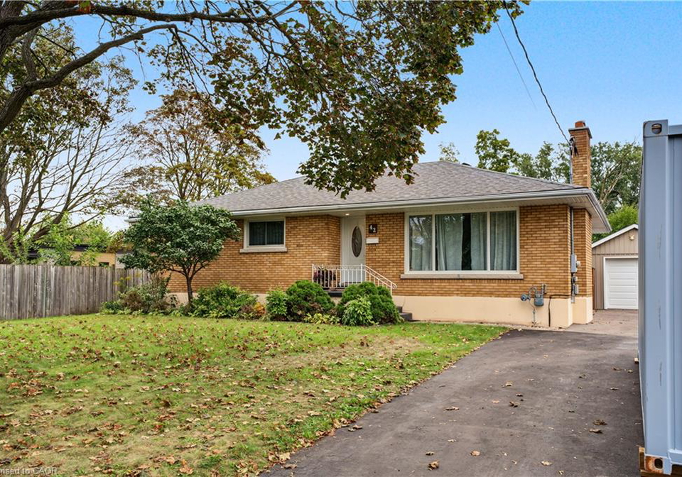 42-woodman-drive-brantford-ontario-40865499