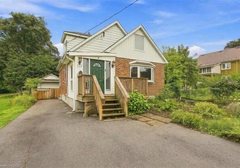 233-mansion-street-kitchener-ontario-40865500