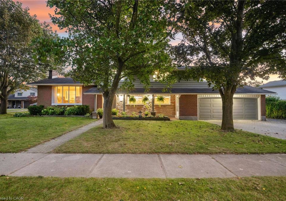 19-christine-crescent-kitchener-ontario-40865507