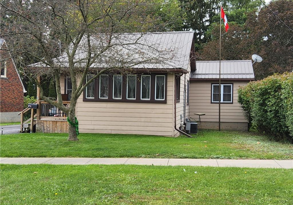 196-north-main-street-simcoe-ontario-40865563