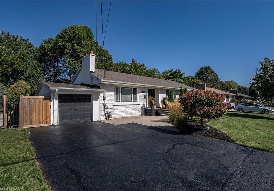 43-miller-drive-ancaster-ontario-40865565