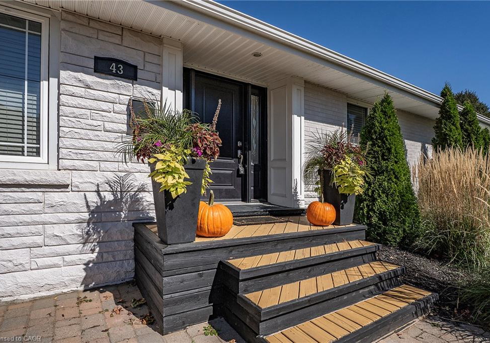 43-miller-drive-ancaster-ontario-40865565