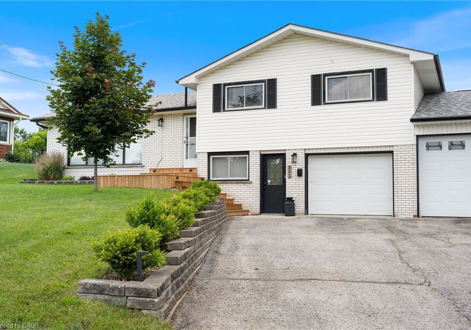 351-talbot-road-delhi-ontario-40865581