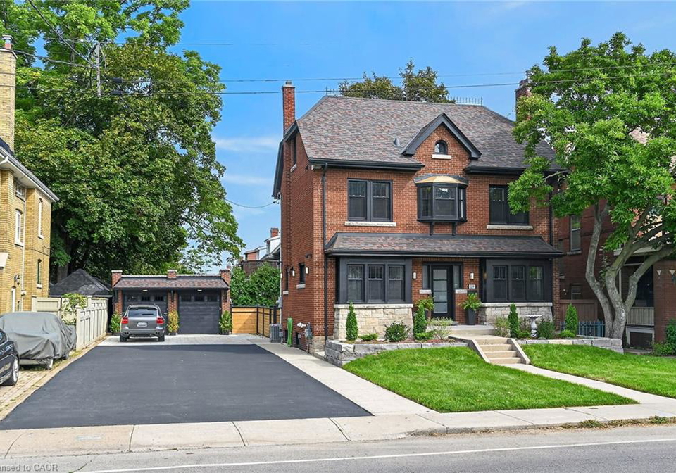 209-delaware-avenue-hamilton-ontario-40865621