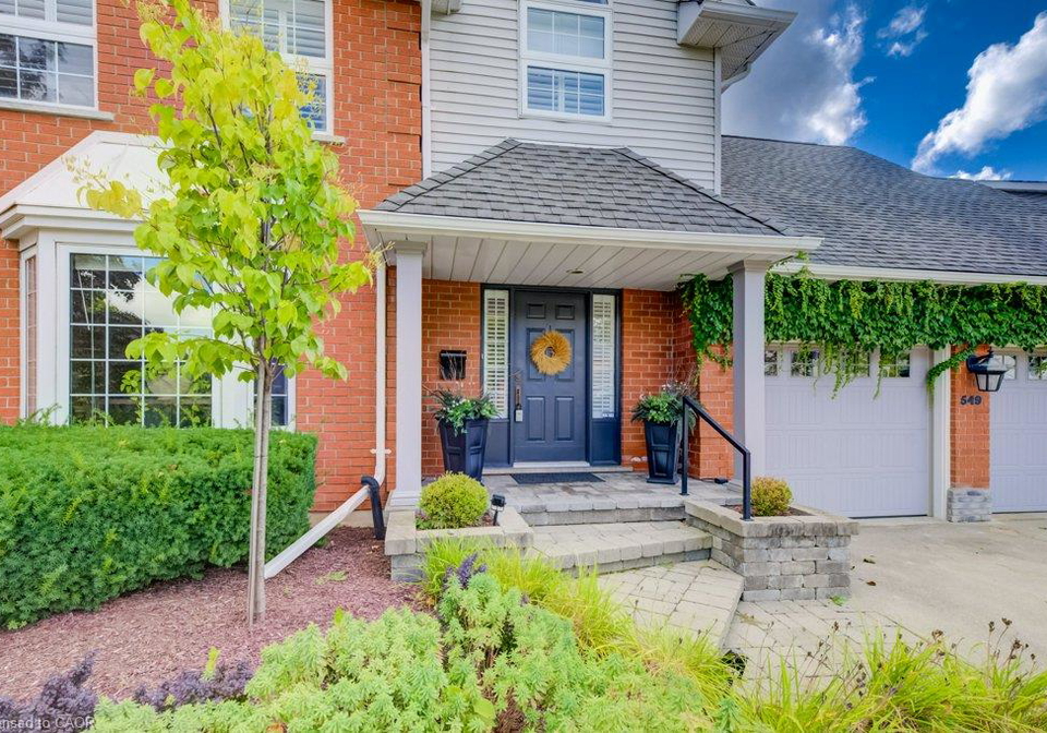 549-clair-creek-boulevard-waterloo-ontario-40865648