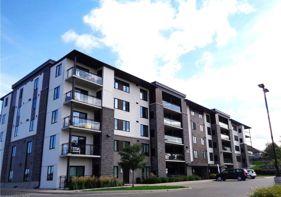 104-summit-ridge-drive-guelph-ontario-40865651