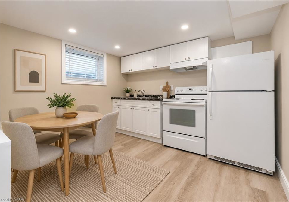 15-edinburgh-road-kitchener-ontario-40865705
