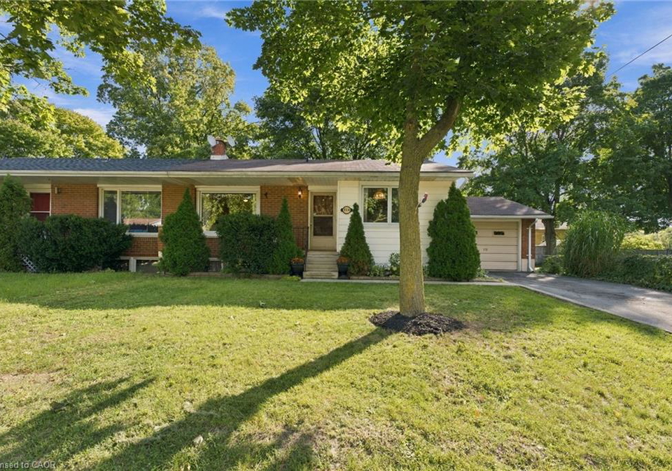 229-drury-lane-strathroy-ontario-40865718
