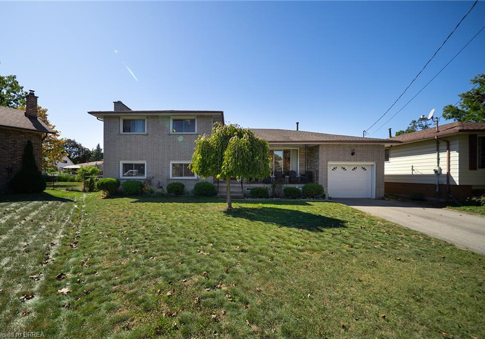32-avondale-crescent-brantford-ontario-40865721