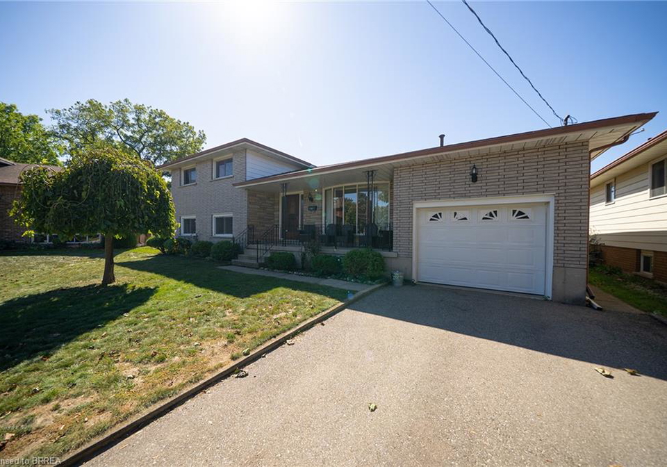 32-avondale-crescent-brantford-ontario-40865721