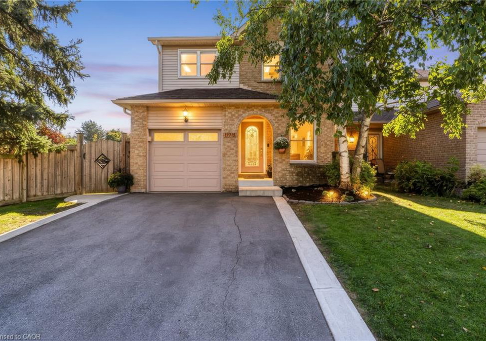 220-harvest-drive-milton-ontario-40865722