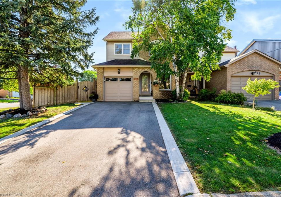 220-harvest-drive-milton-ontario-40865722
