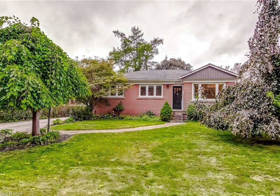 1059-shepherds-drive-burlington-ontario-40865736