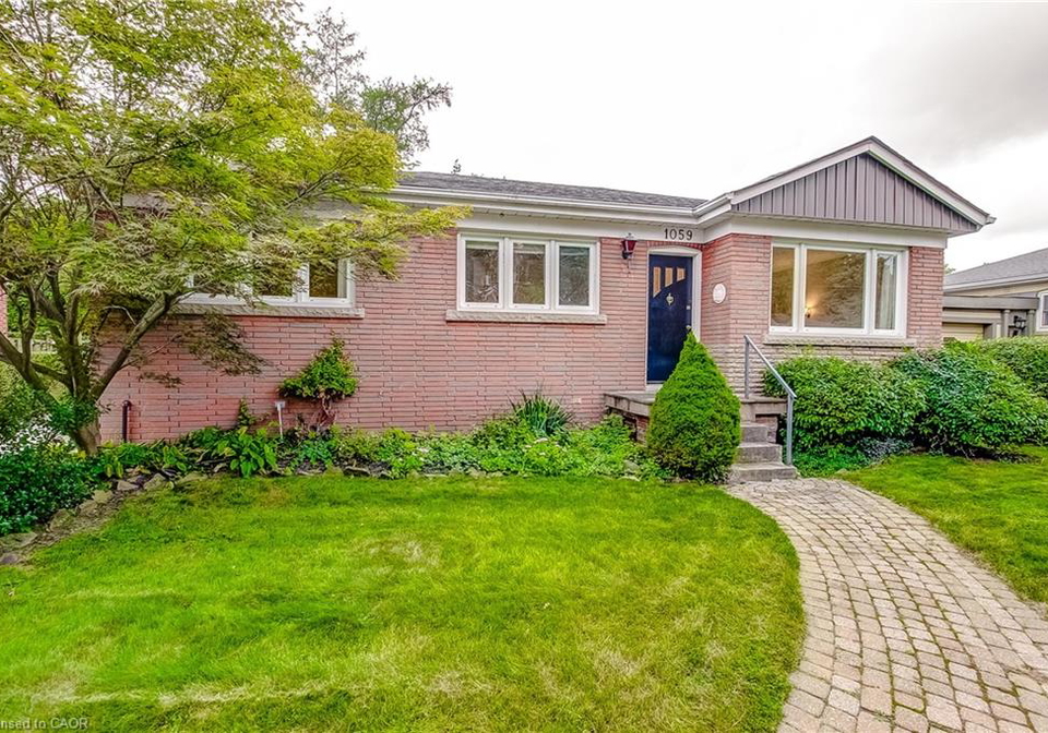 1059-shepherds-drive-burlington-ontario-40865736