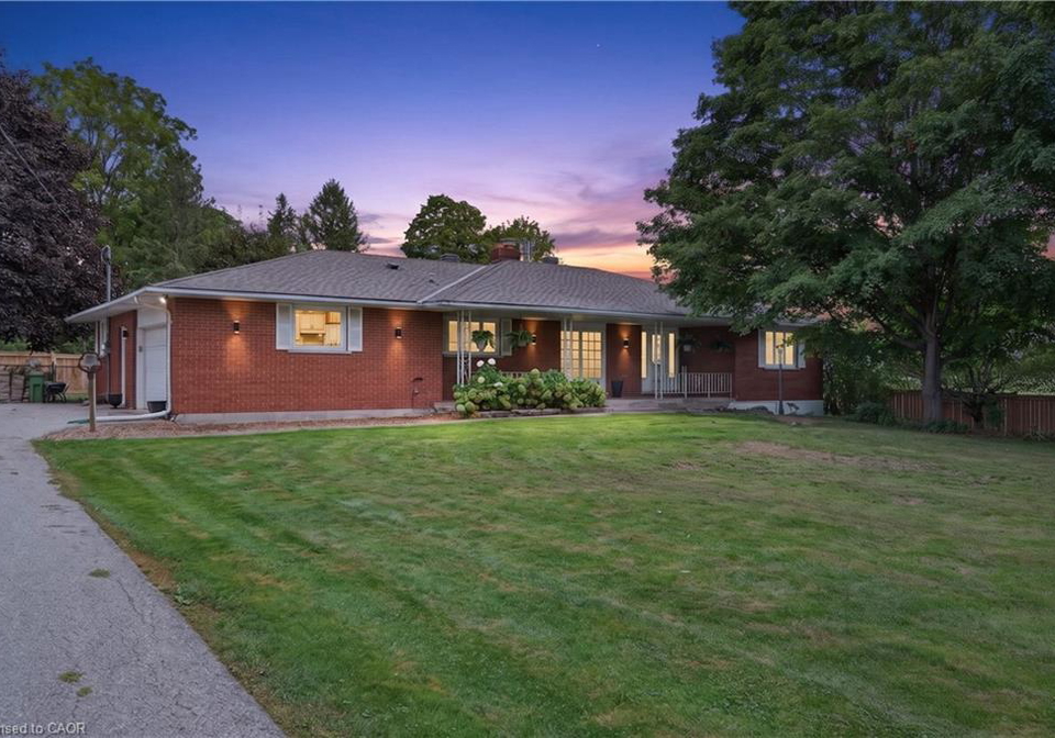 708-old-8-highway-rockton-ontario-40865743