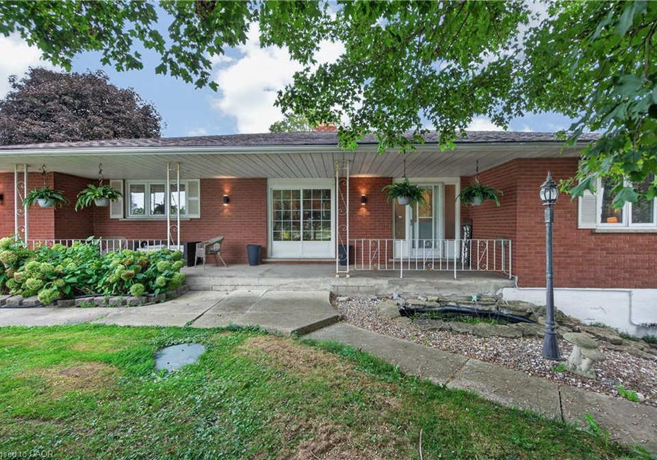 708-old-8-highway-rockton-ontario-40865743